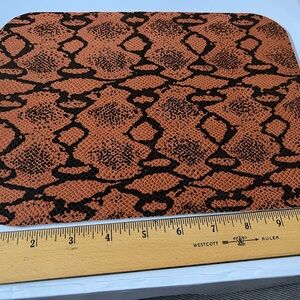 Reptile design Mouse Pad - Brown and Black - 8 x 11 inches (roughly)